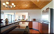 Hundred Hills House Luxury B & B, Salt Spring