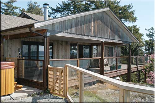 Whale of a View, North Pender Island Accommodation