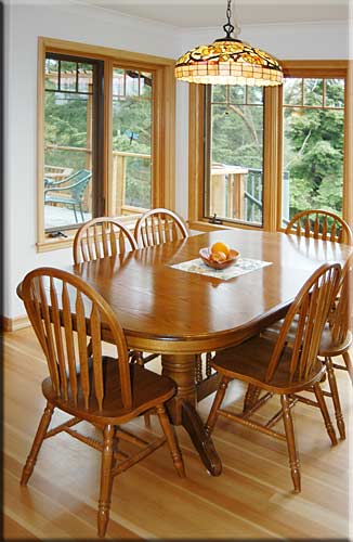 Arbutus House, North Pender Island Accommodation