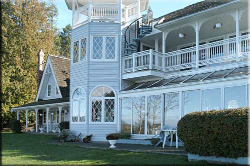 Camelot by the Sea, North Pender Island Accommodation