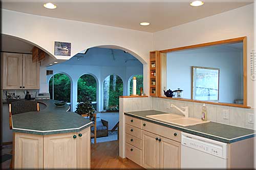 Dogwood Pointe, North Pender Island Accommodation