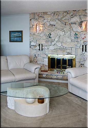 Dogwood Pointe, North Pender Island Accommodation