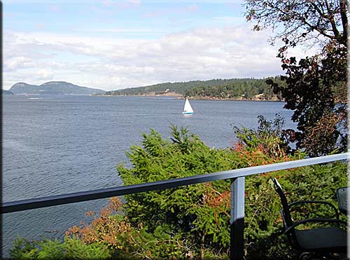 Dogwood Pointe, North Pender Island Accommodation