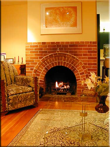 Emily's Cottage, North Pender Island Accommodation