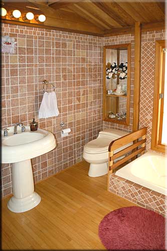 Jasmine Gardens, Galiano Island Accommodation