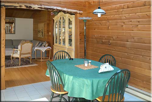 Jasmine Gardens, Galiano Island Accommodation