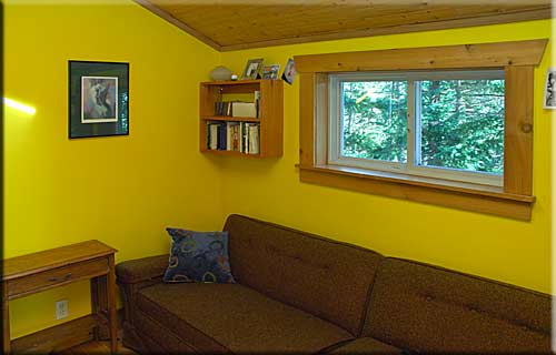 Sea Changes Cottage, Lasqueti Island Accommodation