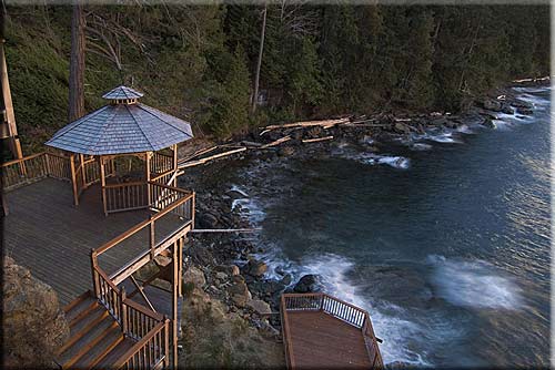 Lasqueti Wilderness, Lasqueti Island luxury waterfront accommodation, British Columbia, Canada