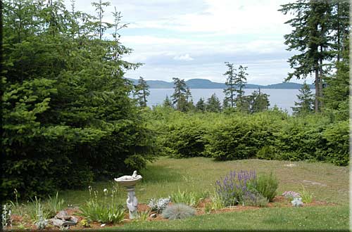 Mount Norman Hideaway, South Pender Island Accommodation