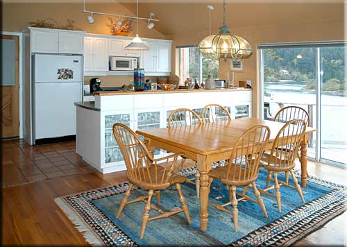 Eagles Cove, North Pender Island Accommodation