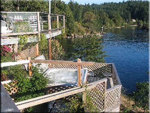 Eagles Cove, North Pender Island Accommodation