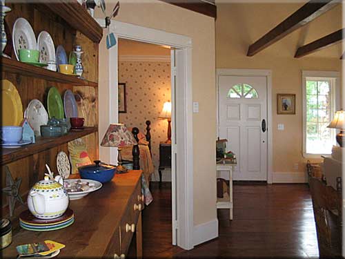 Enchanted Cottage, Salt Spring Island Accommodation