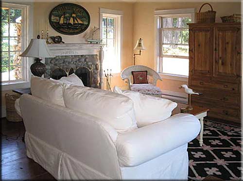 Enchanted Cottage, Salt Spring Island Accommodation