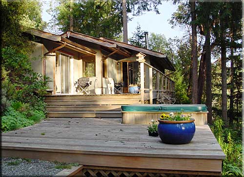 Salt Spring Oasis, Salt Spring Island Accommodation