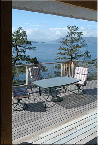 Sea Sound Haven, North Pender Island Accommodation