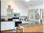 Single Bay Rental Kitchen