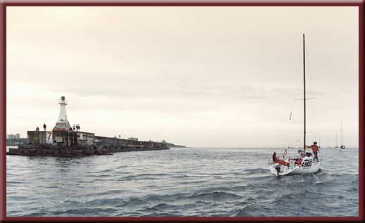Vancouver Island - Heading out to the Juan de Fuca Strait from Victoria Harbour