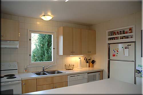 Westwind Cottage, North Pender Island Accommodation