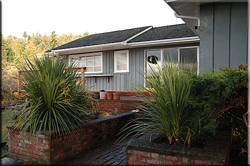 Westwind Cottage, North Pender Island Accommodation