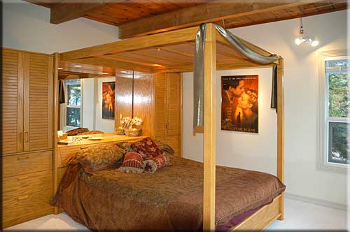 Whale Watch, North Pender Island Accommodation